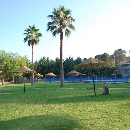 Camping Sierra De Las Nieves Yunquera Esterno foto