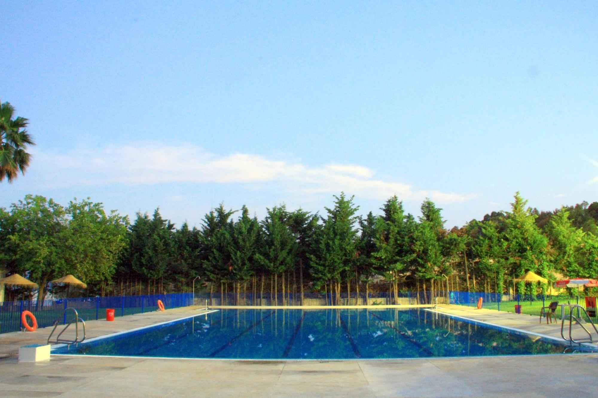 Camping Sierra De Las Nieves Yunquera Esterno foto